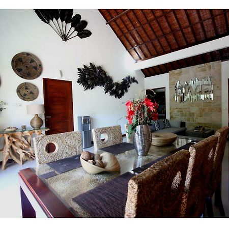 Exquisito Villa Denpasar Eksteriør billede